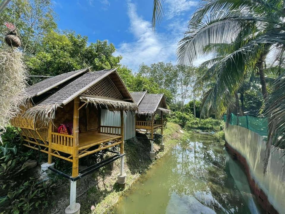 Nakhon Si Ban Na Homestay 洛坤府 外观 照片