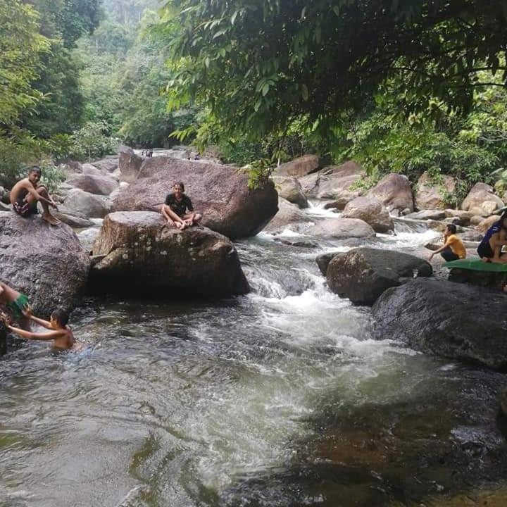Nakhon Si Ban Na Homestay 洛坤府 外观 照片