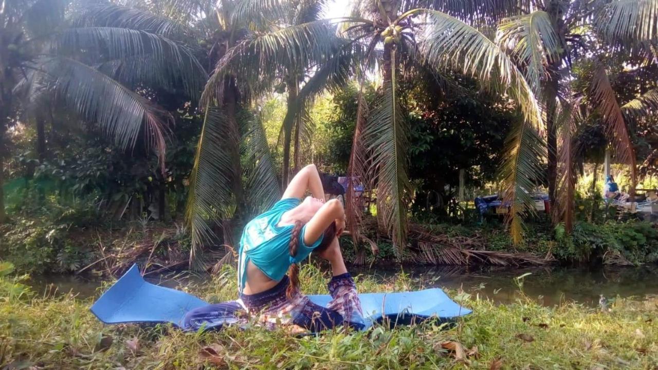 Nakhon Si Ban Na Homestay 洛坤府 外观 照片